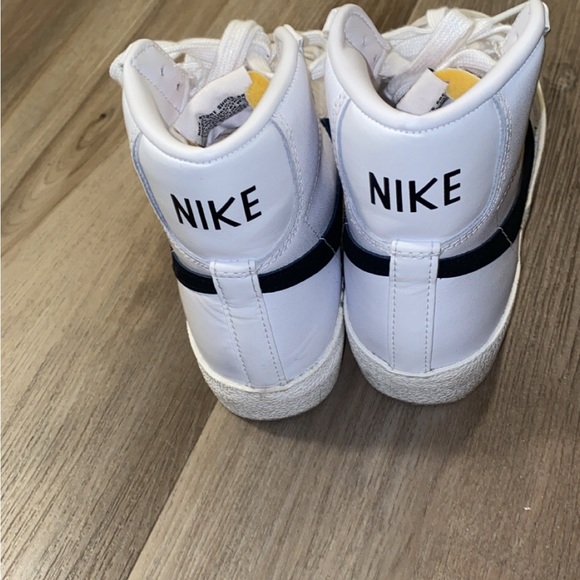 Nike Blazer Hightop wore one time! - Picture 3 of 7